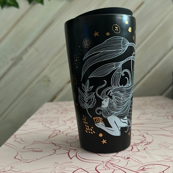 Other - mermaid starbucks